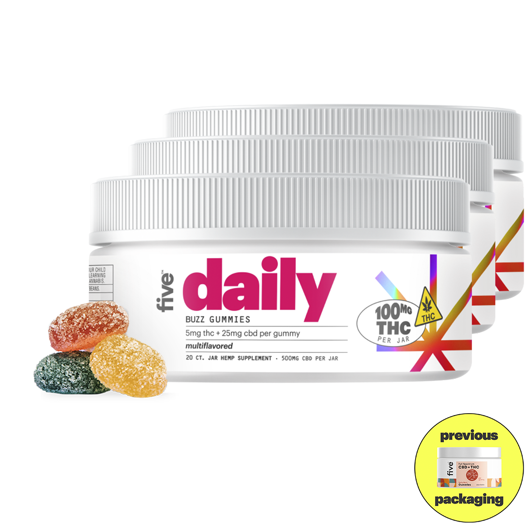 Five Daily Buzz Gummies jar with 5mg THC + 25mg CBD per gummy, 100mg THC per jar, multflavored, with three gummies in front